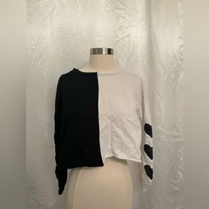 Two Tone Heart Cropped Sweater